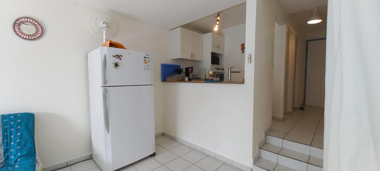 Vue Mer, Piscine, Appartement 4 Personnes Le Gosier  Exterior foto